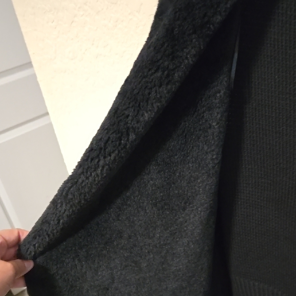 Black Women's Sweater - Picture 3 of 3